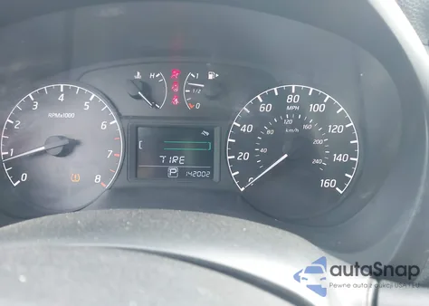 2013 Nissan Sentra S z USA, uszkodzony, nr VIN 3N1AB7AP2DL673127